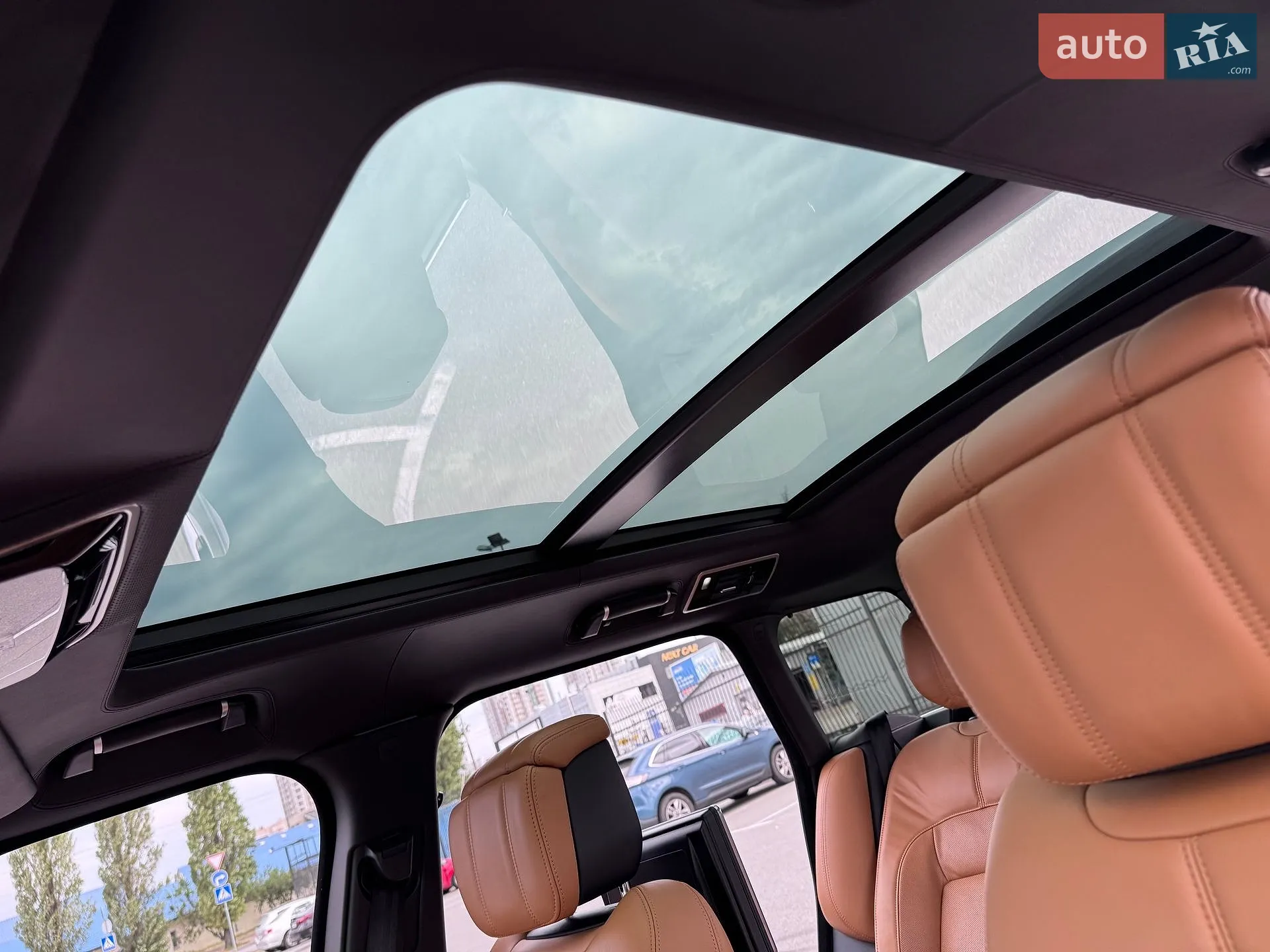 2018 Land Rover Range Rover - мініатюра 24