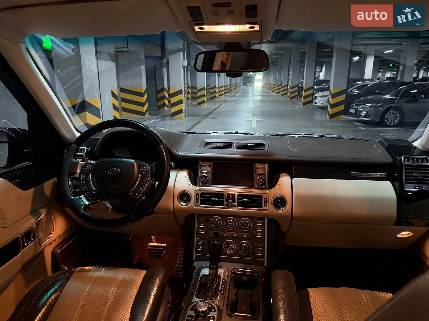 2011 Land Rover Range Rover - мініатюра 23