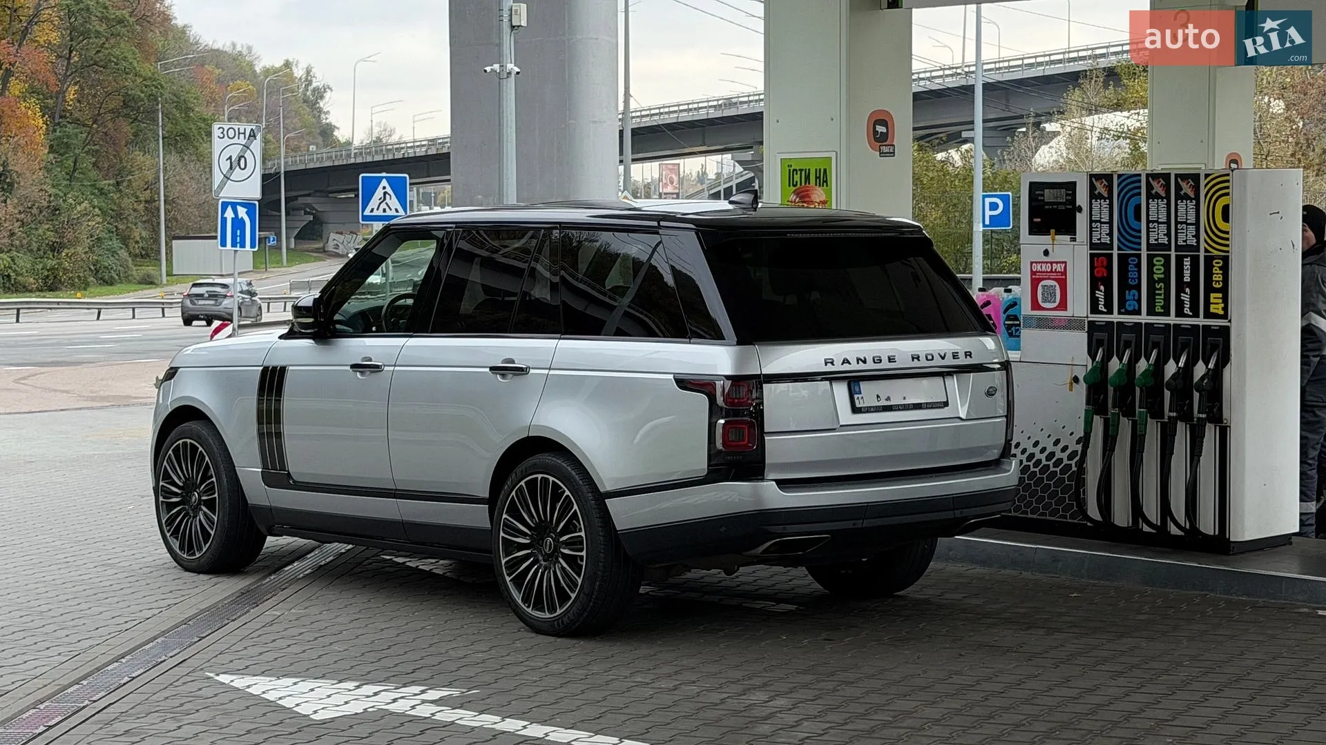 2018 Land Rover Range Rover - мініатюра 4
