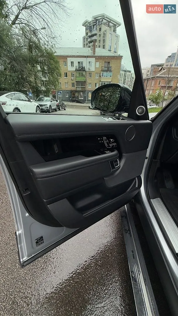 2018 Land Rover Range Rover - мініатюра 11