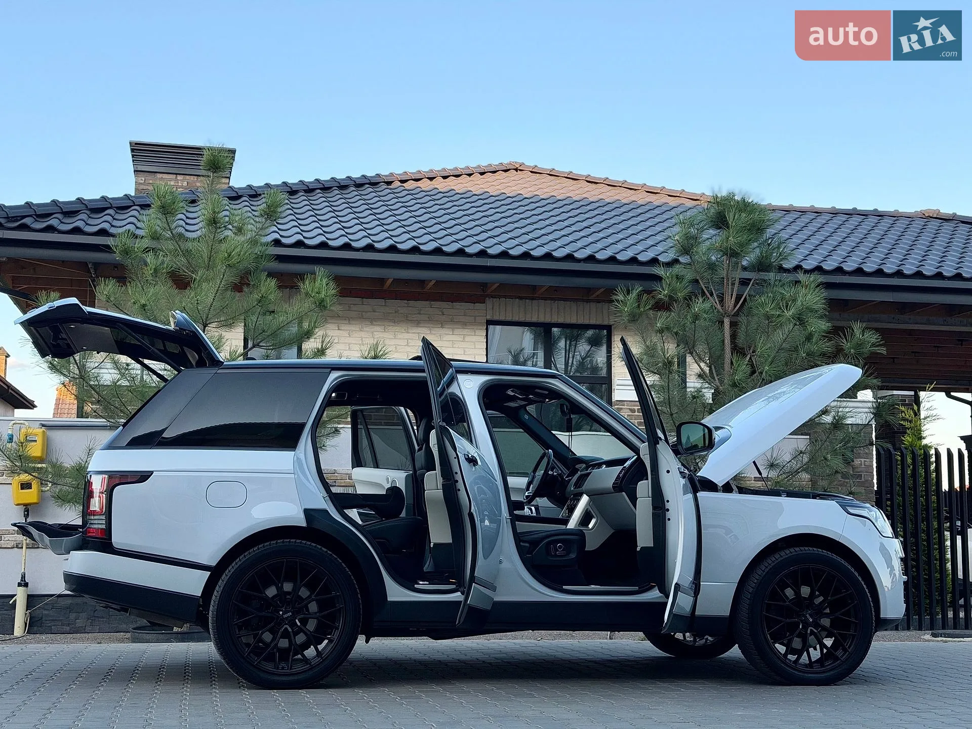 2015 Land Rover Range Rover - мініатюра 42