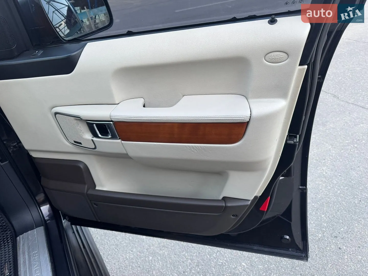 2011 Land Rover Range Rover - мініатюра 12