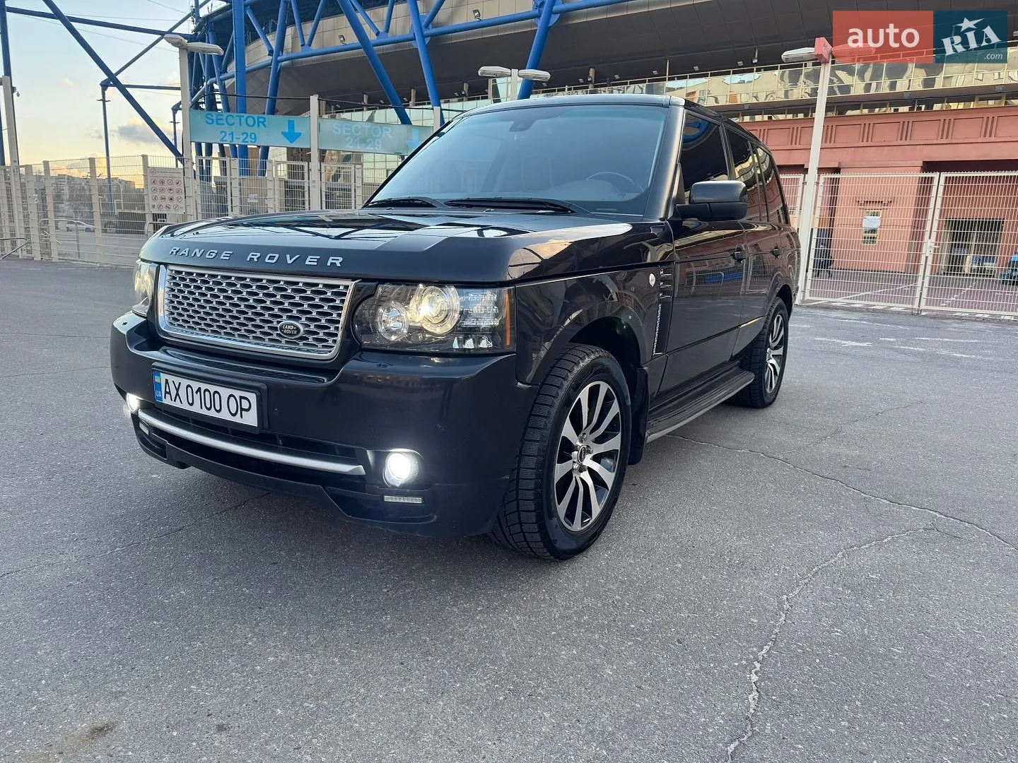 2011 Land Rover Range Rover - мініатюра 22