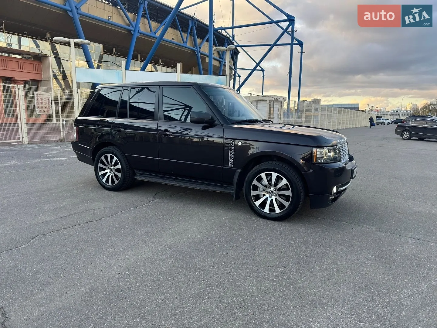 2011 Land Rover Range Rover - мініатюра 24