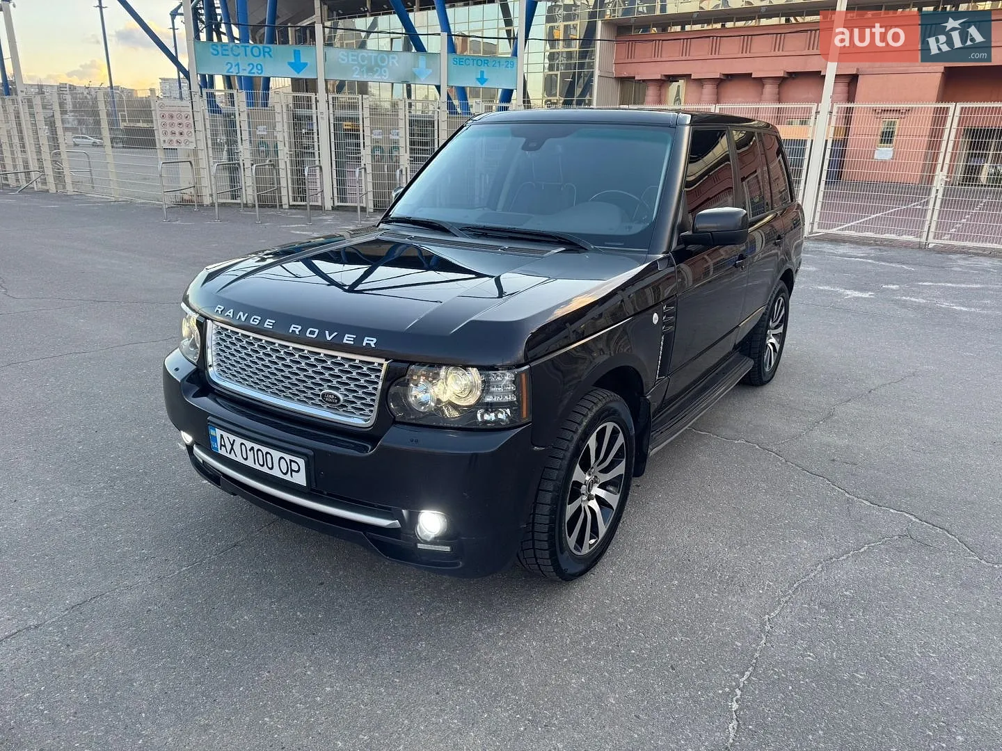 2011 Land Rover Range Rover - мініатюра 26