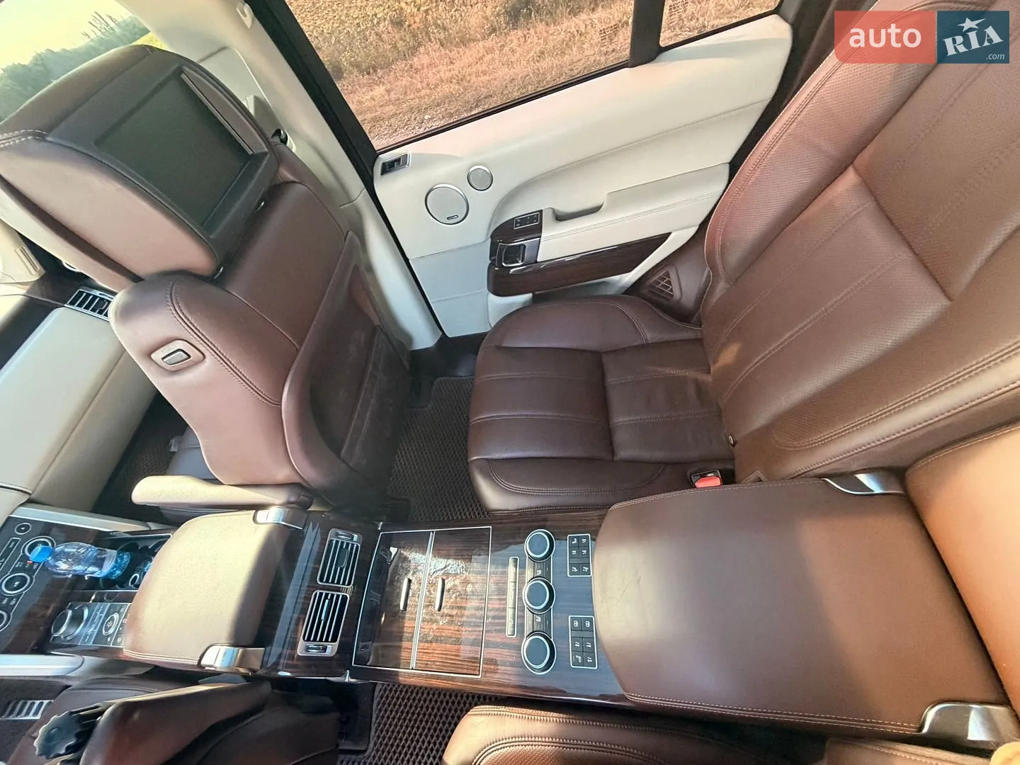2013 Land Rover Range Rover - мініатюра 24