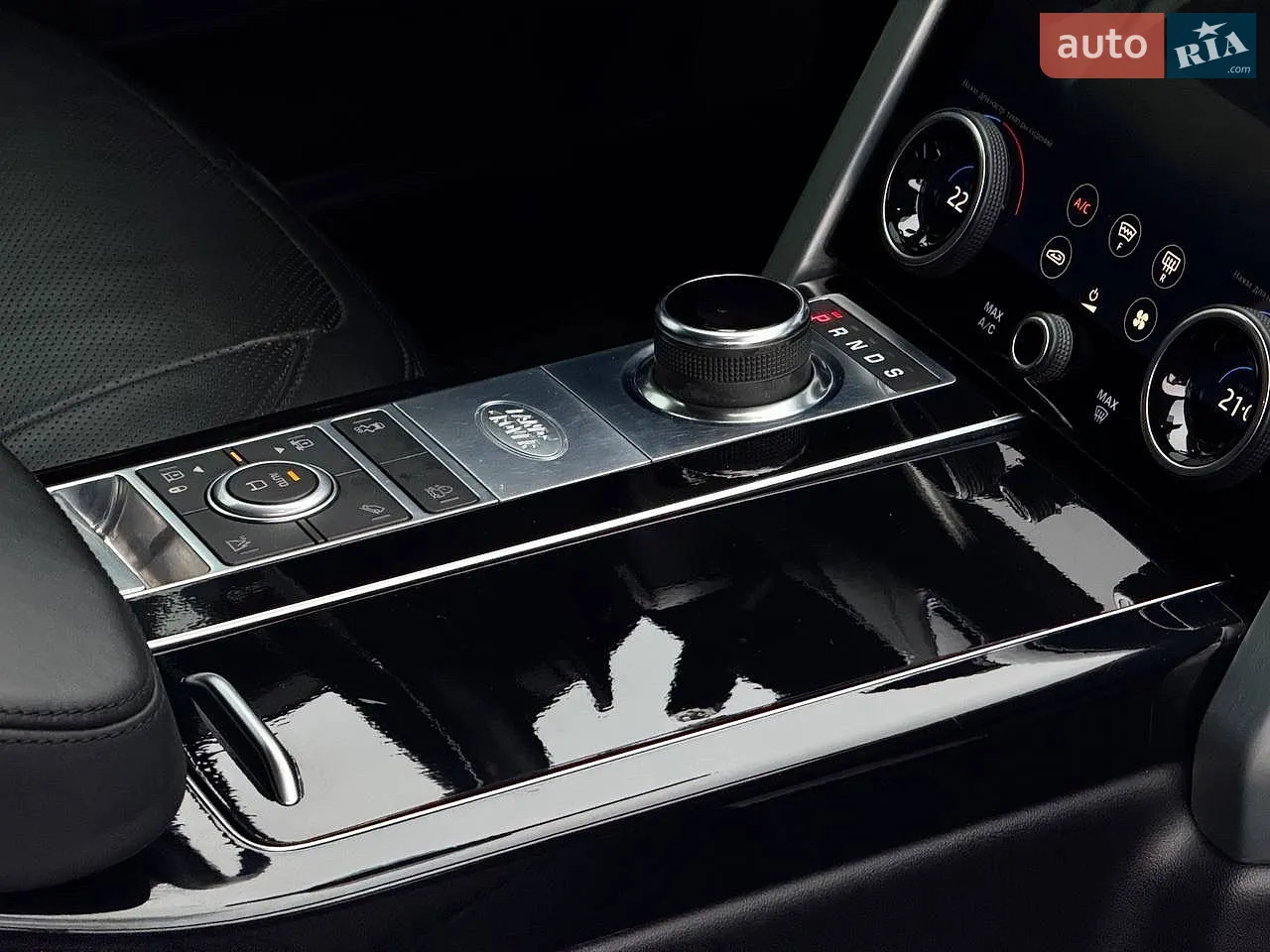 2019 Land Rover Range Rover - мініатюра 12