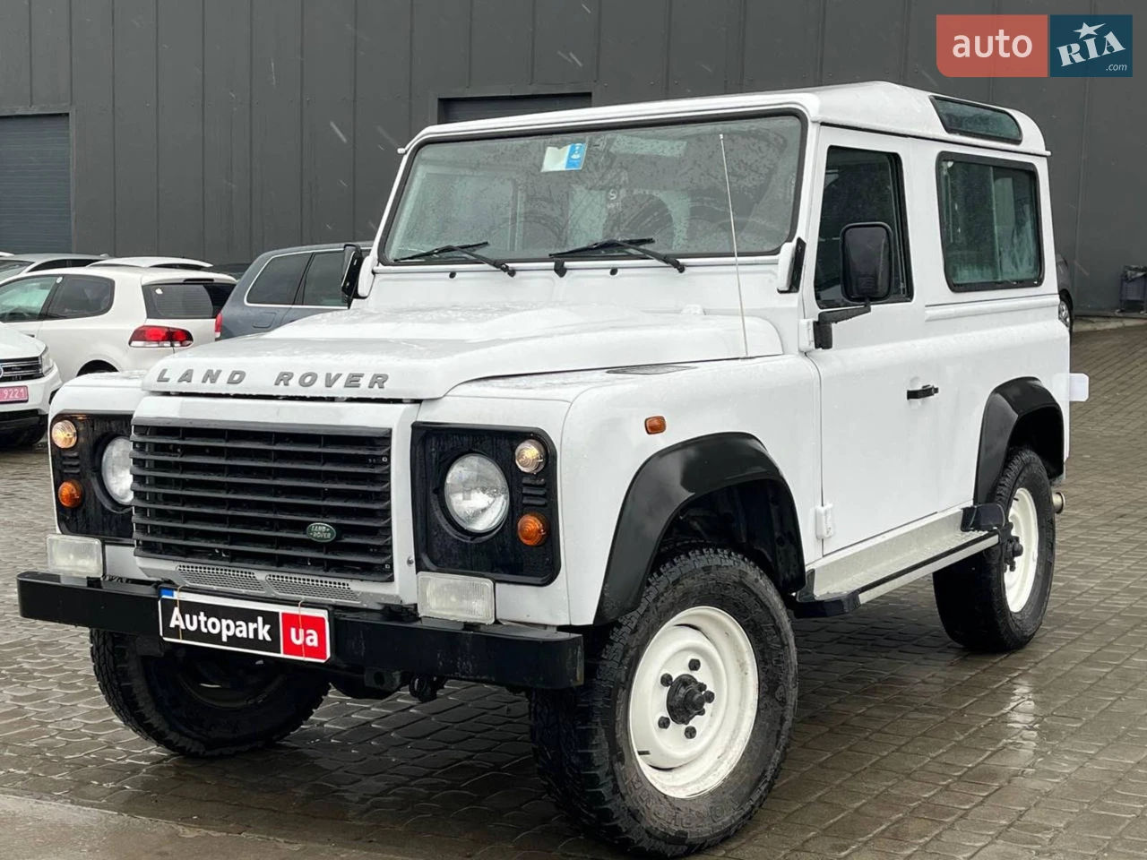 2013 Land Rover Defender - мініатюра 45