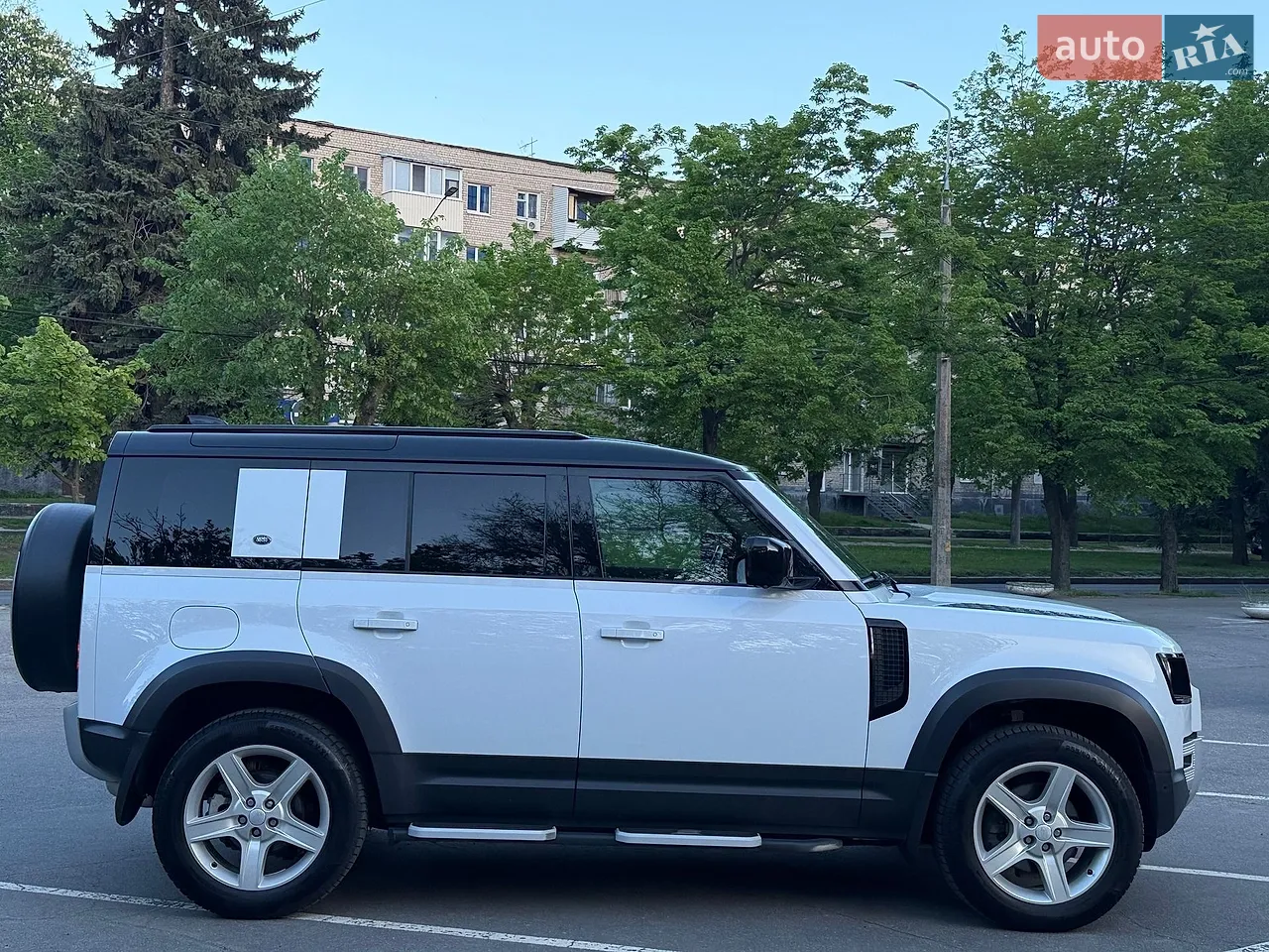 2021 Land Rover Defender - мініатюра 52