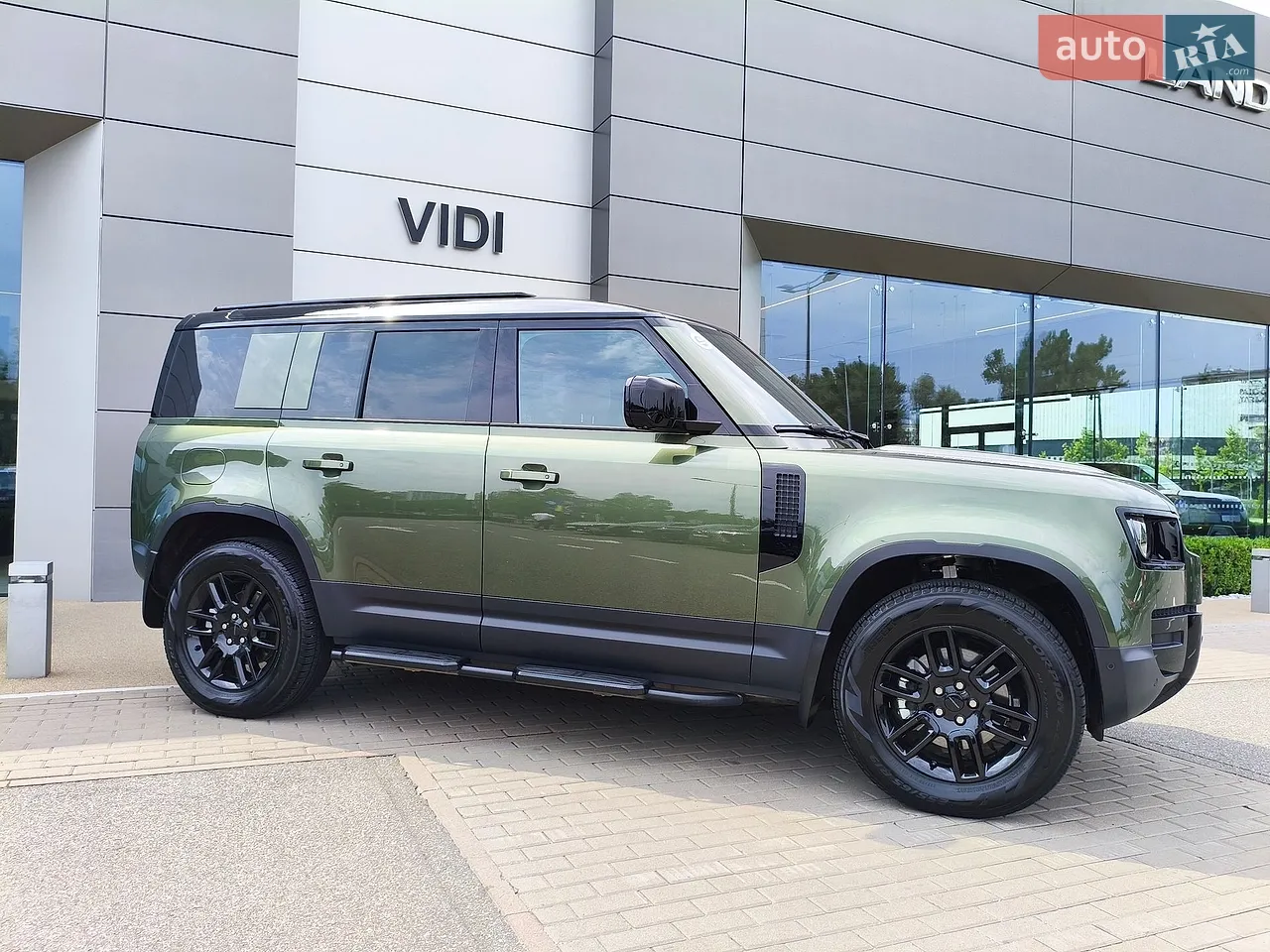 2026 Land Rover Defender - мініатюра 59
