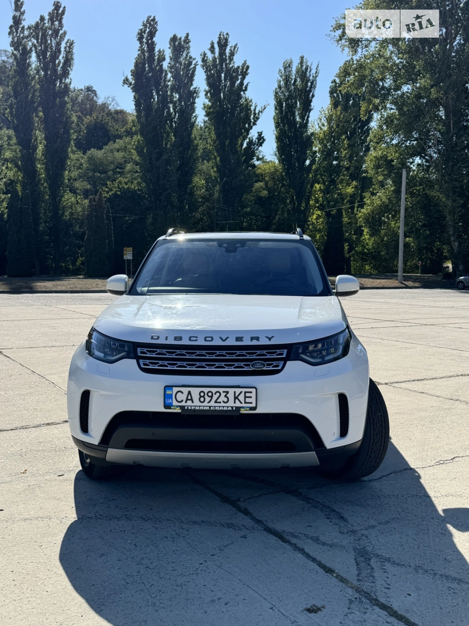 2018 Land Rover Discovery - мініатюра 19