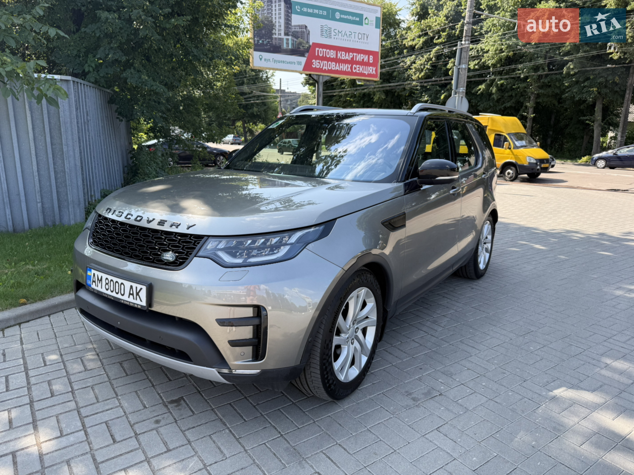 2019 Land Rover Discovery - мініатюра 25