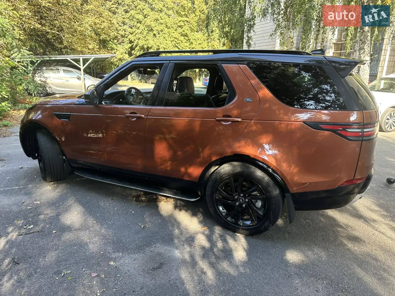 2019 Land Rover Discovery - мініатюра 29