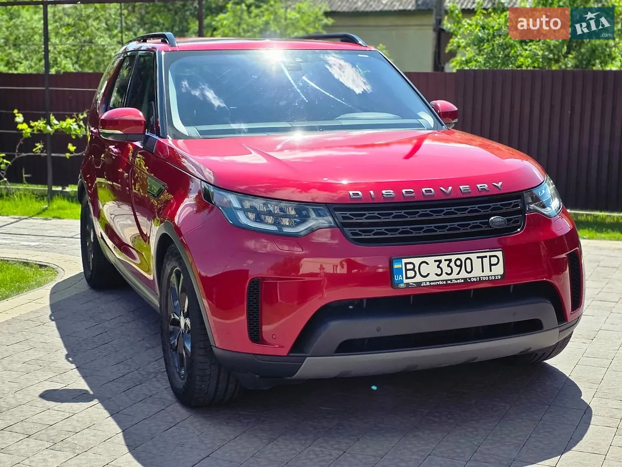 2017 Land Rover Discovery - мініатюра 18