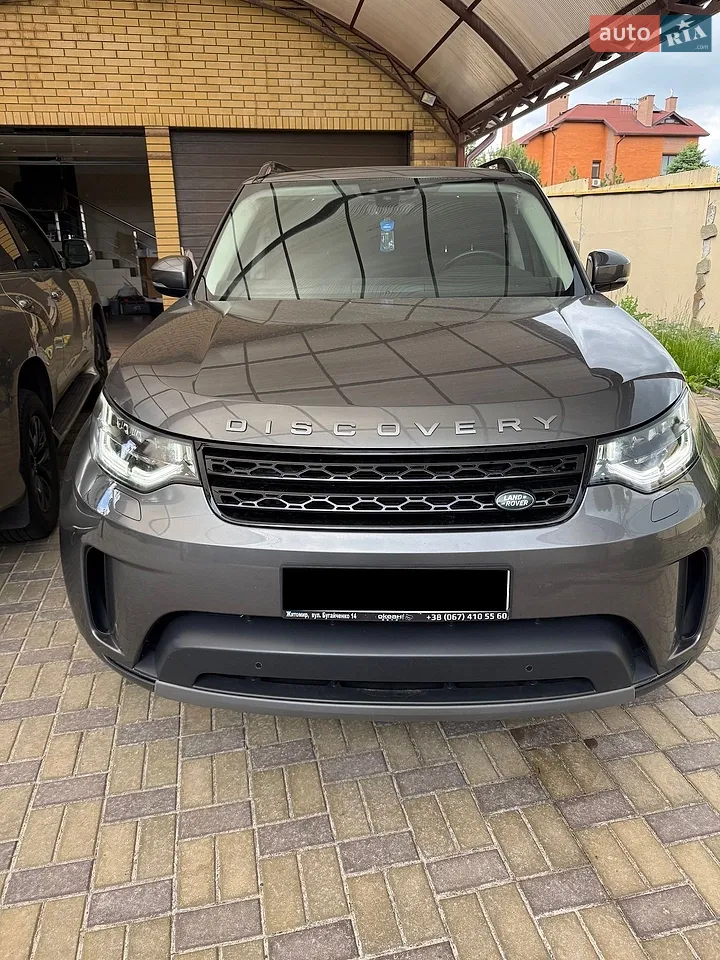 2017 Land Rover Discovery - мініатюра 17