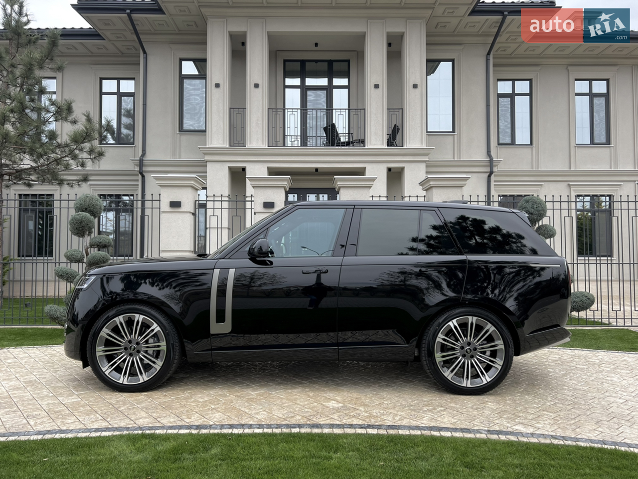 2023 Land Rover Range Rover - мініатюра 81