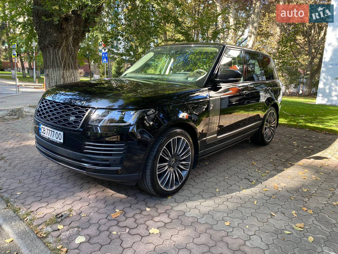 2020 Land Rover Range Rover - мініатюра 25