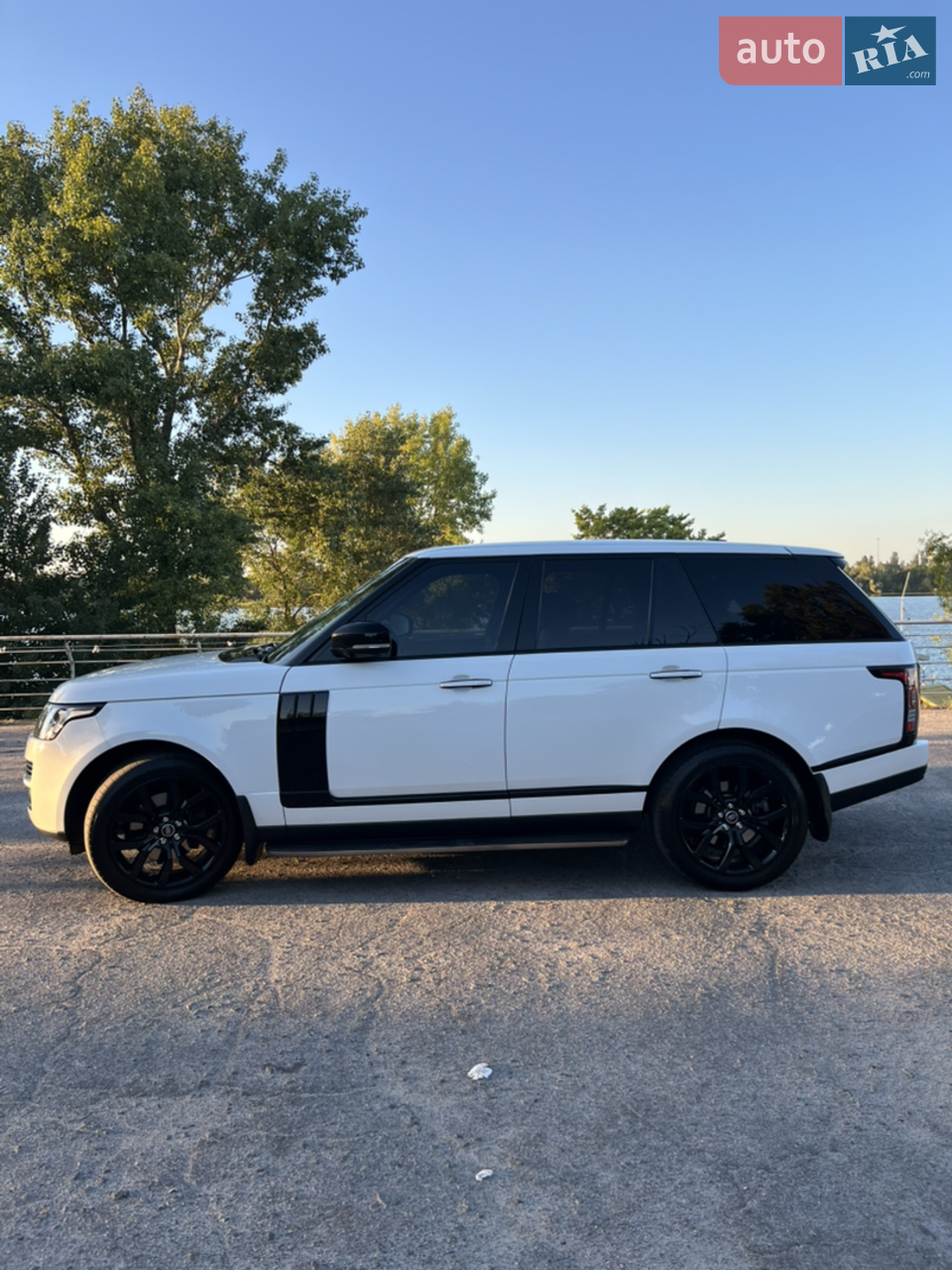2014 Land Rover Range Rover - мініатюра 51