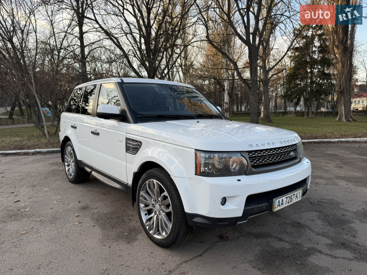 2011 Land Rover Range Rover - мініатюра 27