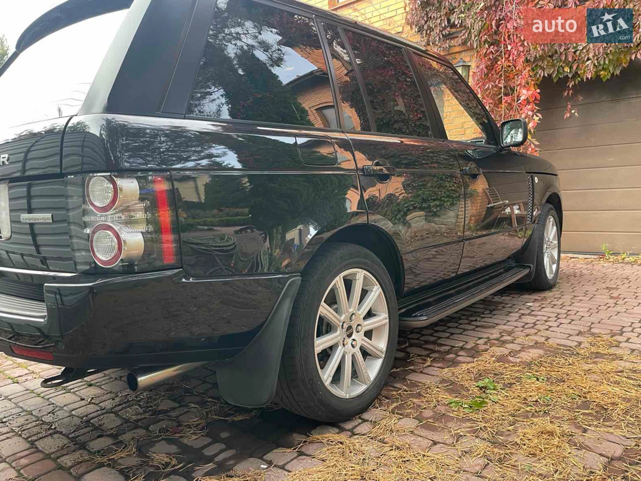 2011 Land Rover Range Rover - мініатюра 24