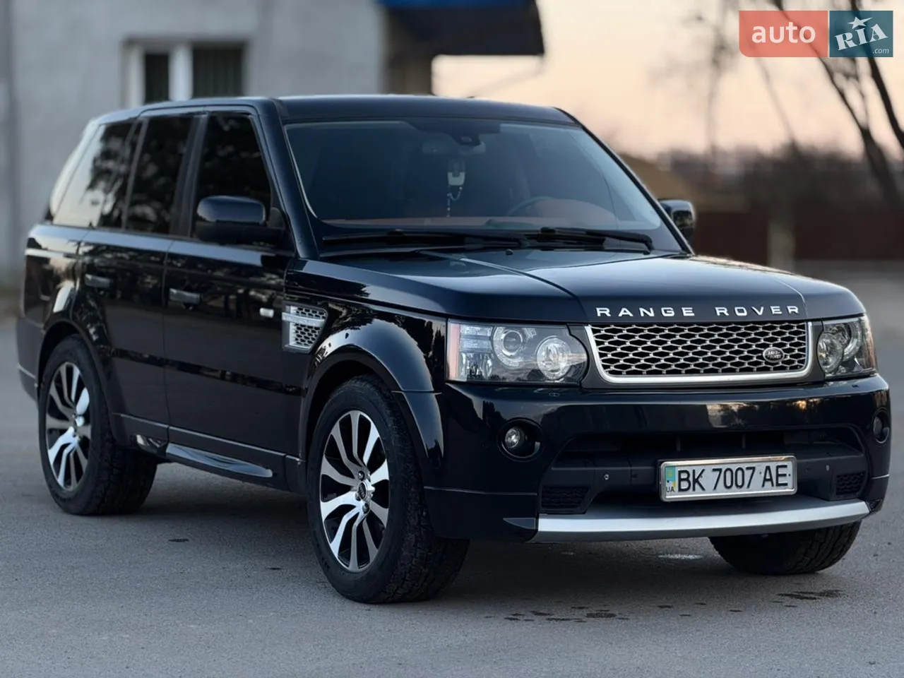 2011 Land Rover Range Rover - мініатюра 32