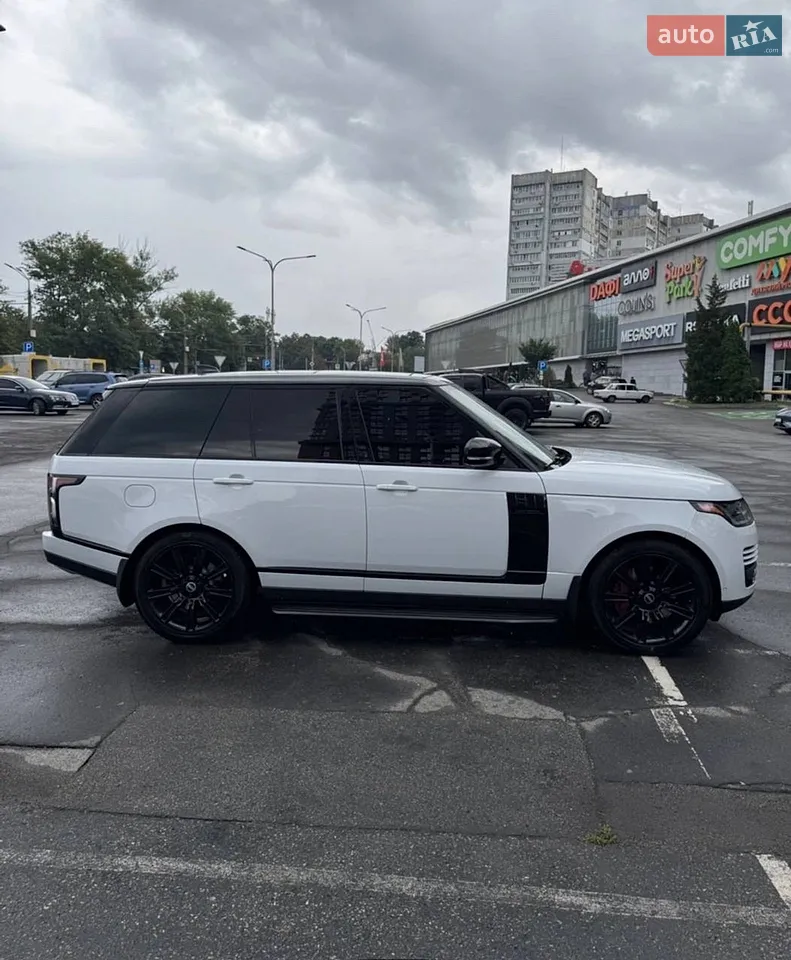 2019 Land Rover Range Rover - мініатюра 20