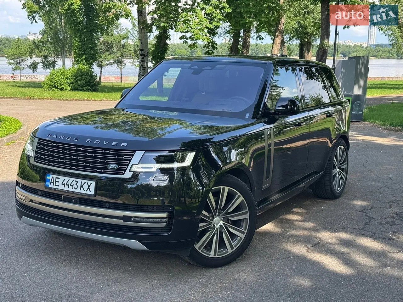 2023 Land Rover Range Rover - мініатюра 47