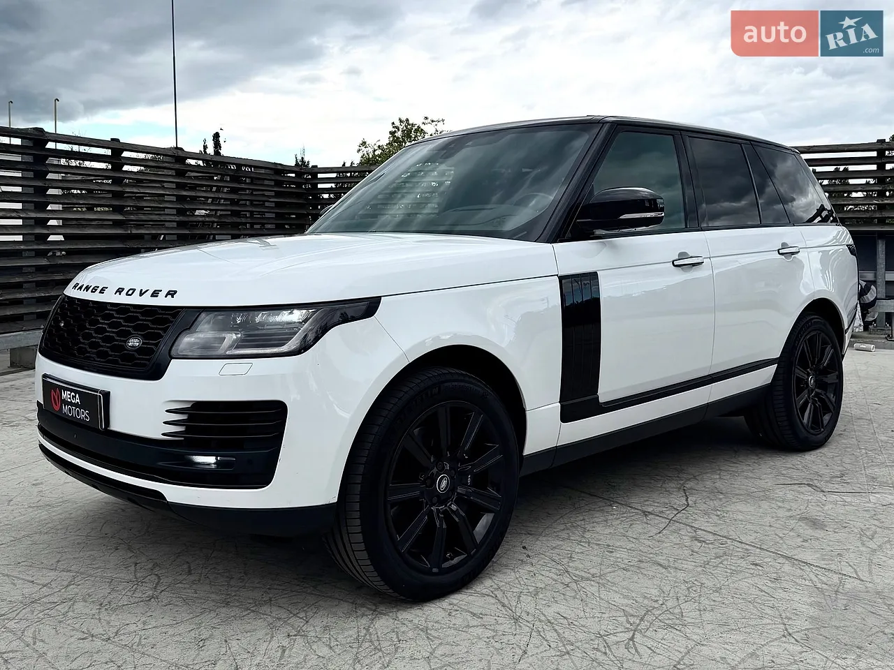 2019 Land Rover Range Rover - мініатюра 27
