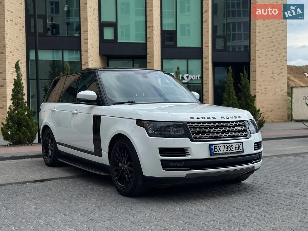 2016 Land Rover Range Rover - мініатюра 10