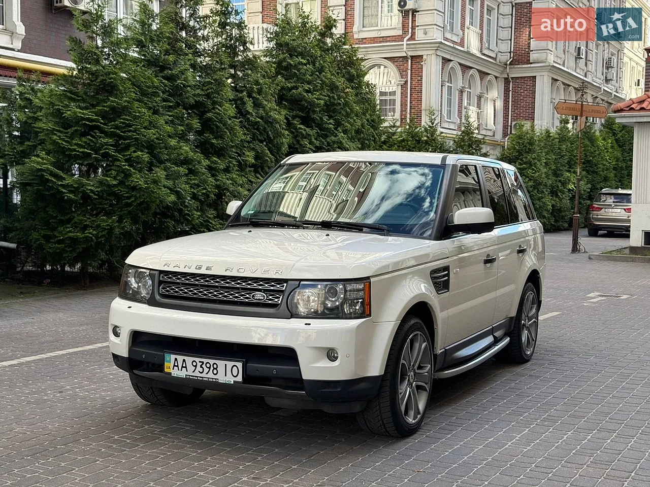2010 Land Rover Range Rover - мініатюра 35