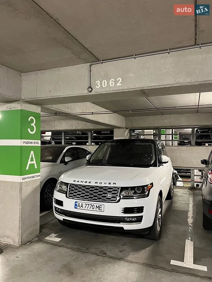 2018 Land Rover Range Rover - мініатюра 17