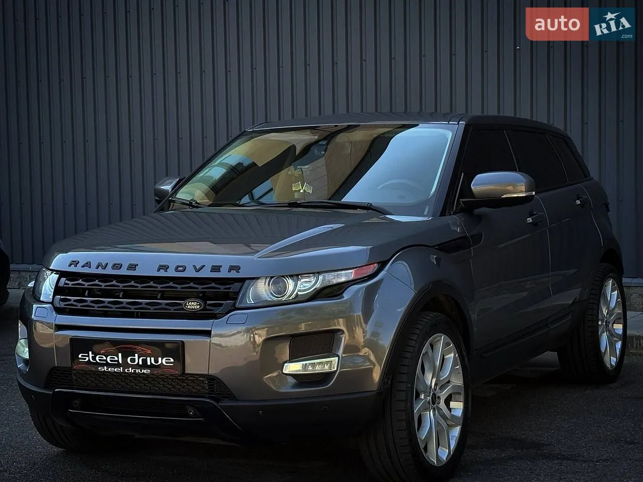2014 Land Rover Range Rover Evoque - мініатюра 34
