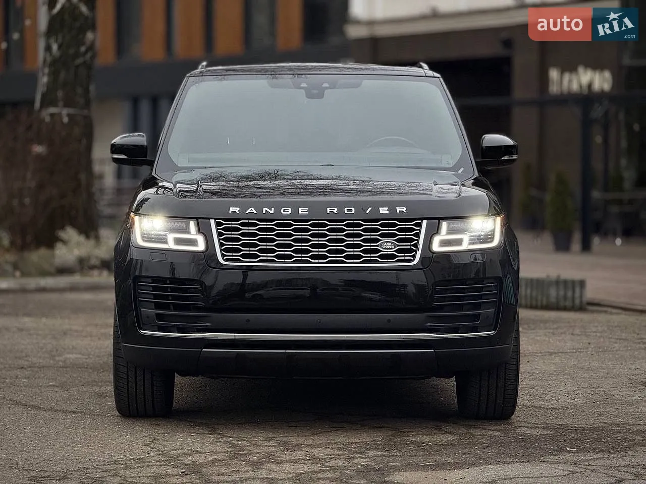 2019 Land Rover Range Rover - мініатюра 25