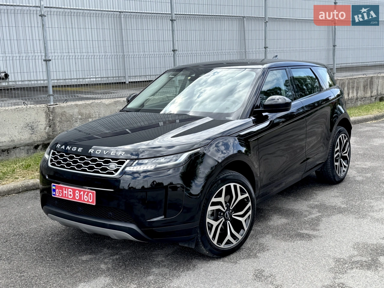 2020 Land Rover Range Rover Evoque - мініатюра 23