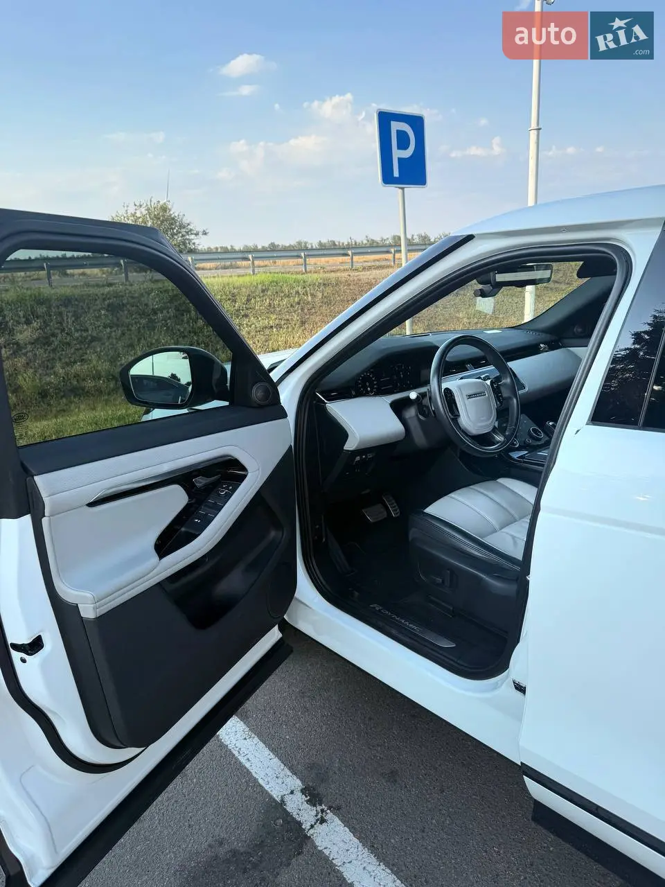 2019 Land Rover Range Rover Evoque - мініатюра 16