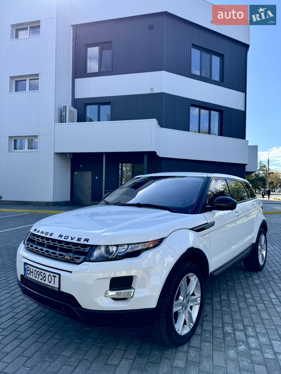 2014 Land Rover Range Rover Evoque - мініатюра 30