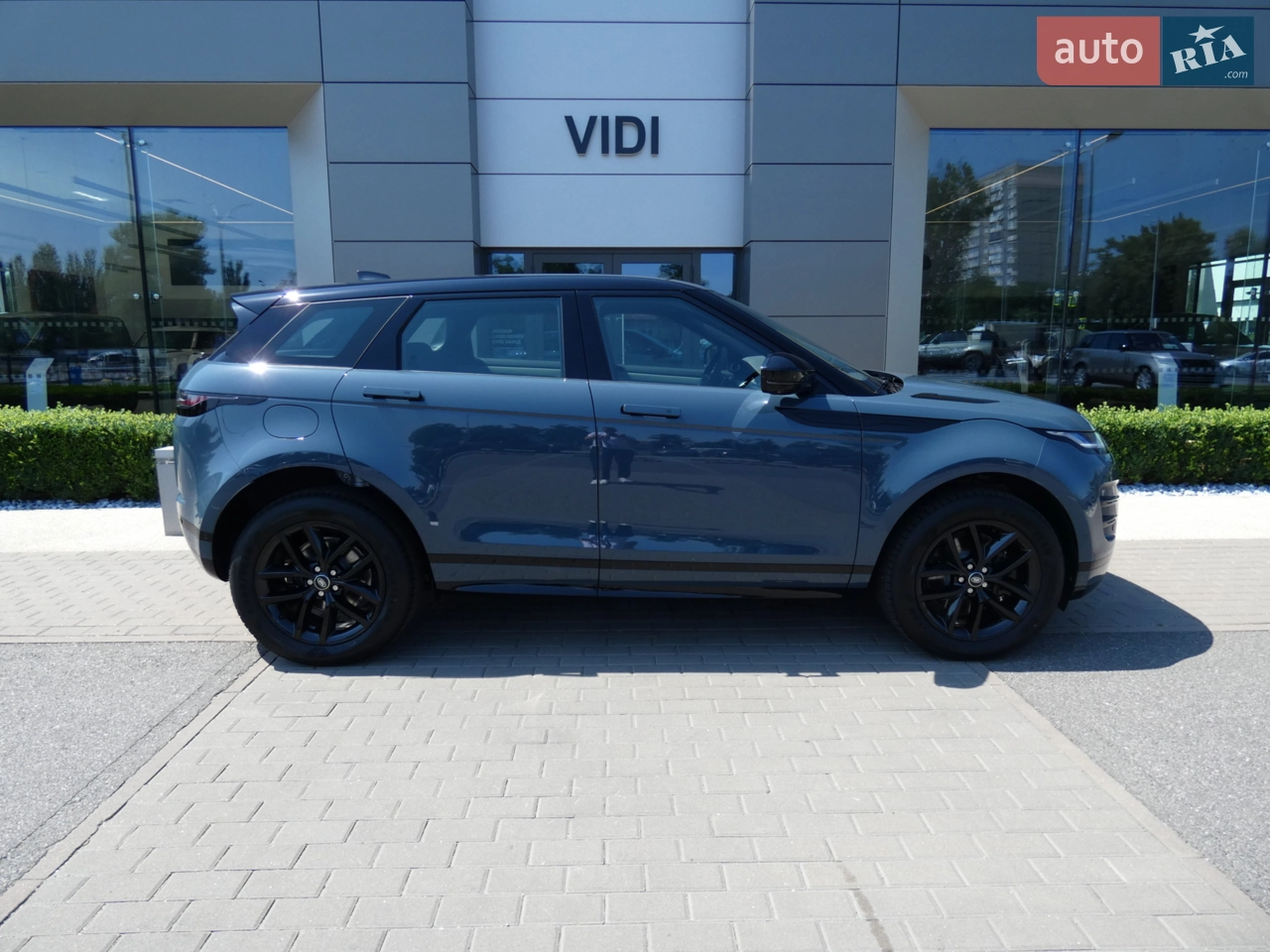 2025 Land Rover Range Rover Evoque - мініатюра 46