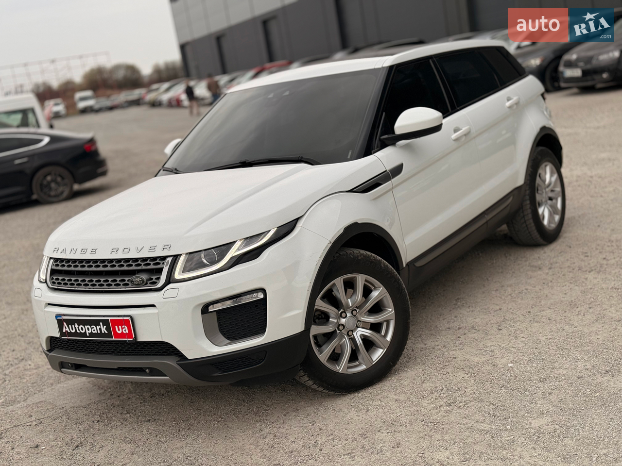 2016 Land Rover Range Rover Evoque - мініатюра 40