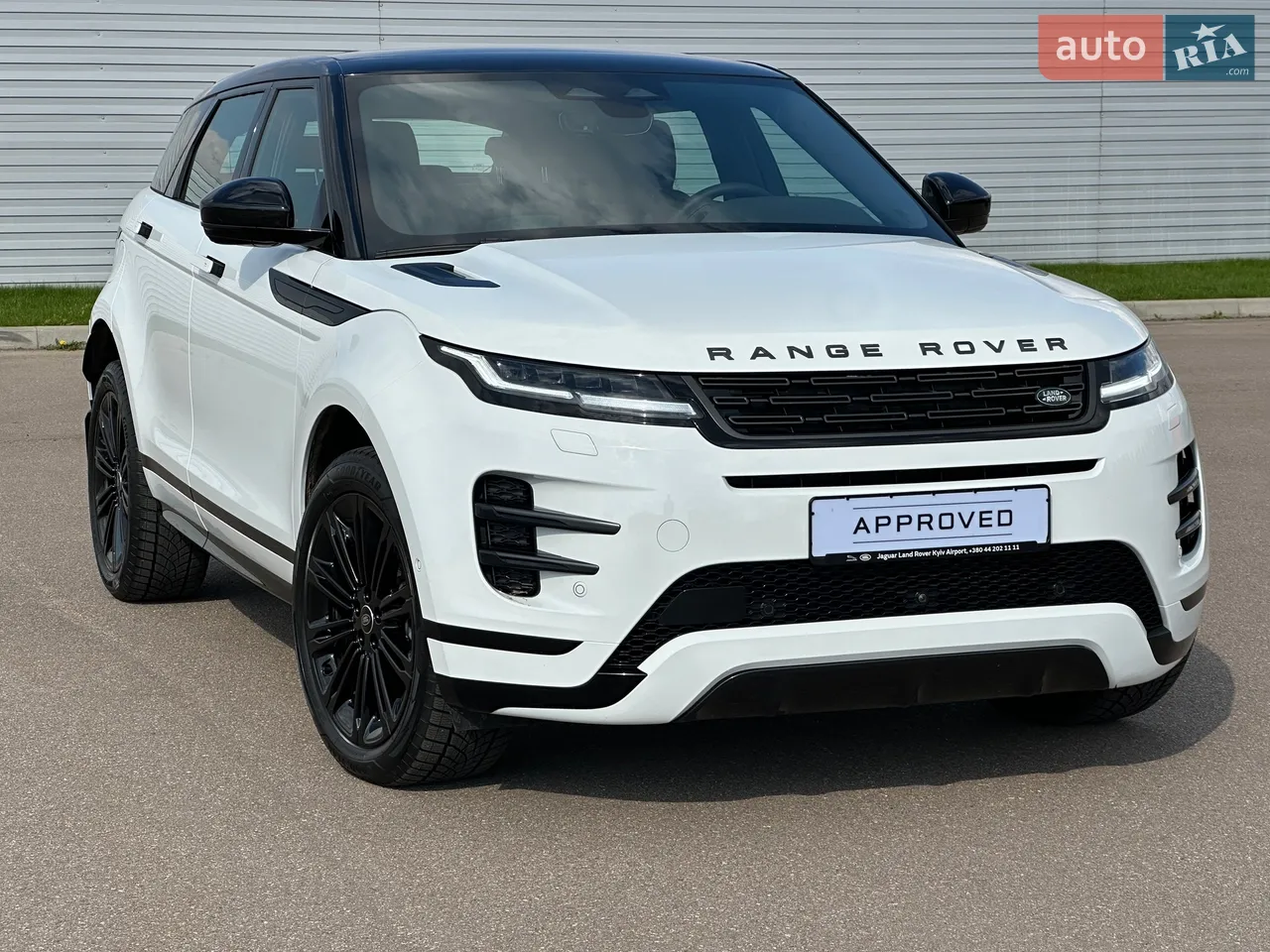 2025 Land Rover Range Rover Evoque - мініатюра 48