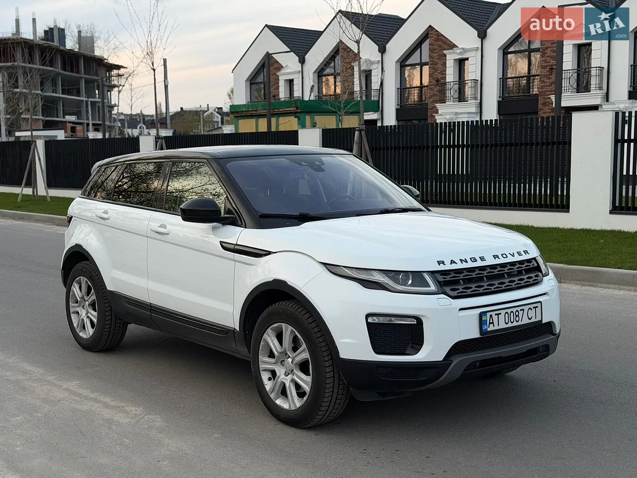 2015 Land Rover Range Rover Evoque - мініатюра 35
