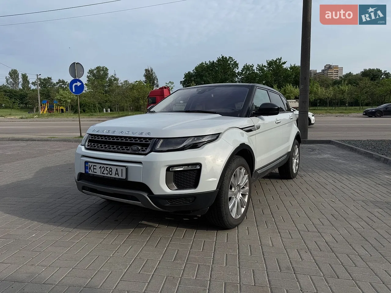2015 Land Rover Range Rover Evoque - мініатюра 19