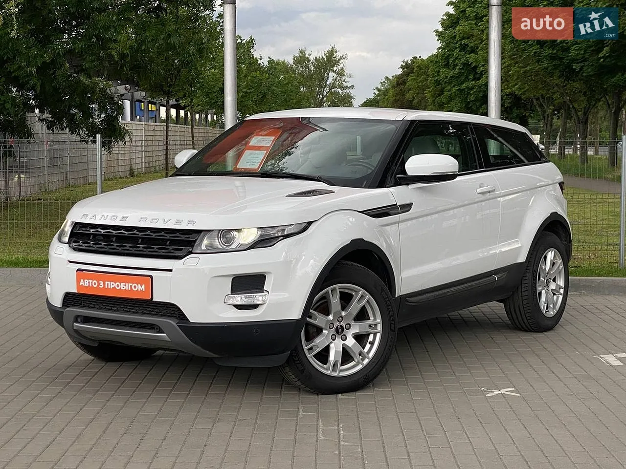 2011 Land Rover Range Rover Evoque - мініатюра 33