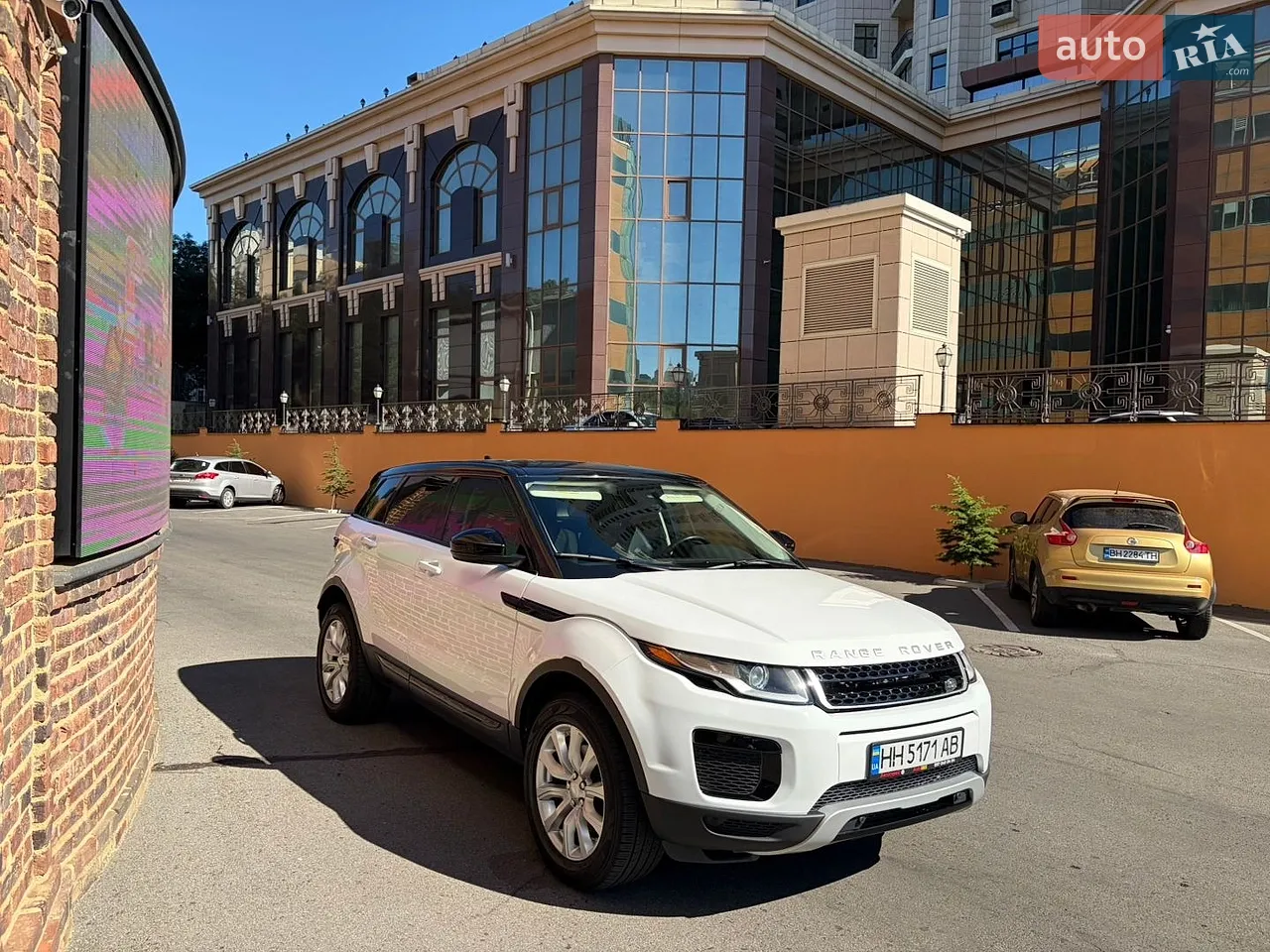 2015 Land Rover Range Rover Evoque - мініатюра 39