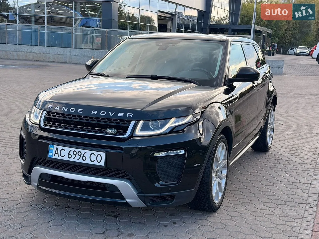 2017 Land Rover Range Rover Evoque - мініатюра 23