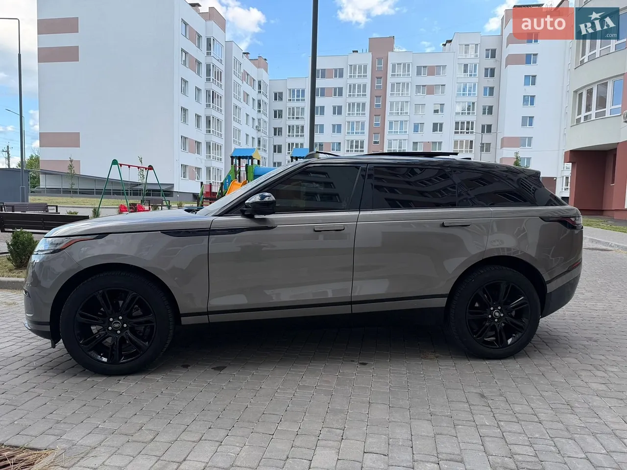 2019 Land Rover Range Rover Velar - мініатюра 26