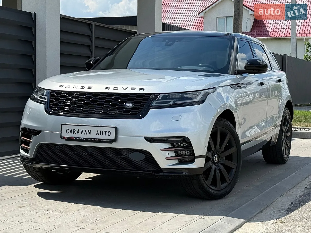 2018 Land Rover Range Rover Velar - мініатюра 37