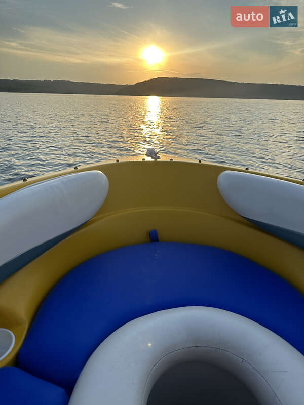 Катер Larson 180 2005 в Черновцах