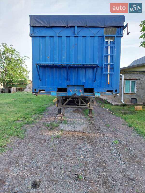 Зерновоз - полуприцеп Latre 99-3056 1990 в Николаеве