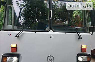 Автобус ЛАЗ 695 2000 в 