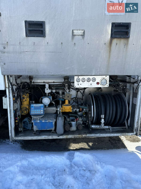 Газовоз LDS NG 2012 в Киеве